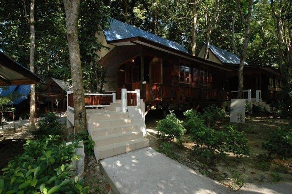 Shari La Island Resort Kampong Pasir Hantu Eksteriør billede